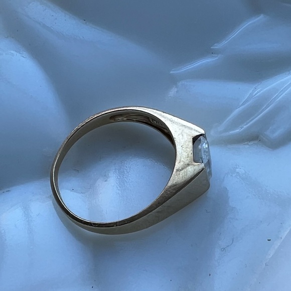 vintage 14K gold CZ mens ring - Picture 3 of 16